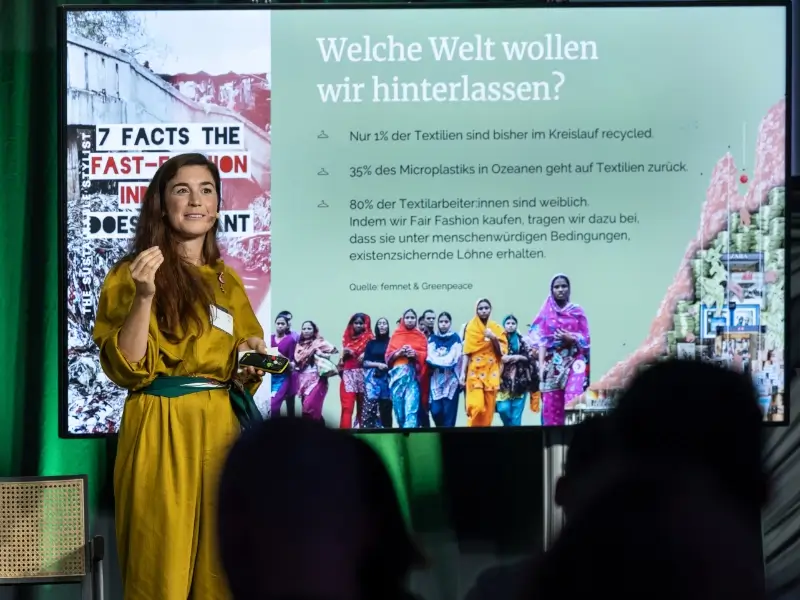 VOGUE-NEXT presented by Audi-Workshop Janine Dudenhoeffer 